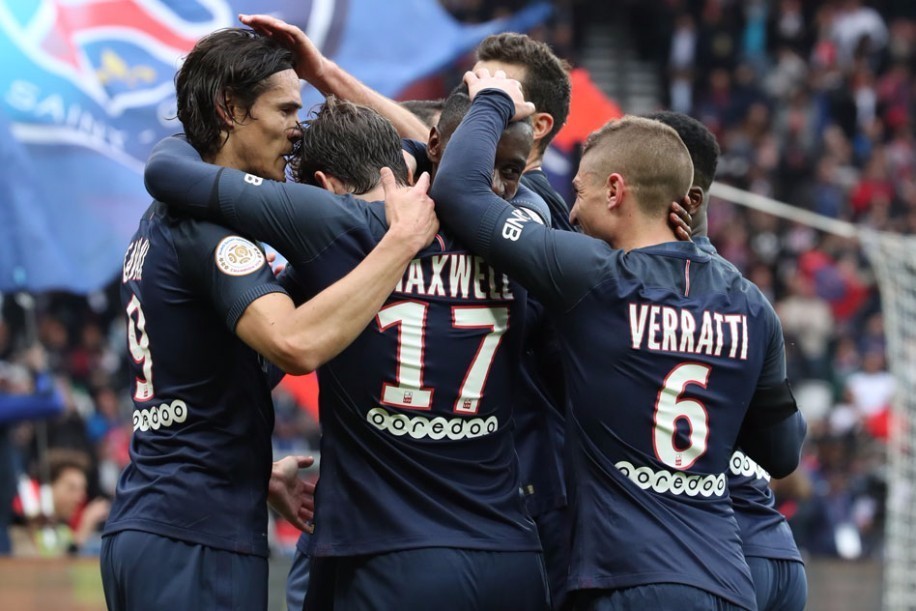 武汉三镇迎法甲关键赛，赛后临场应变，更衣室稳定，心理建设被强调的简单介绍